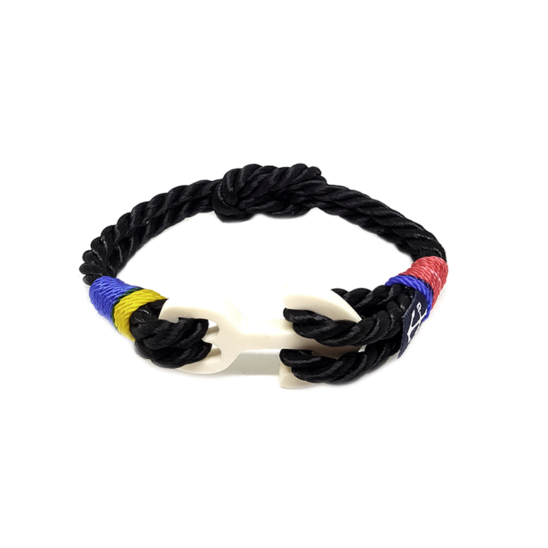 Black Reef Knot Bracelet by Bran Marion